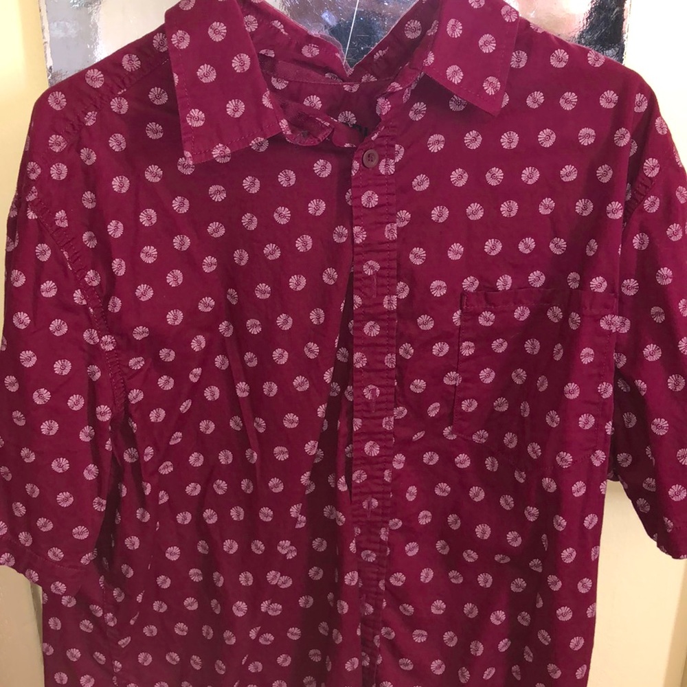 Pattern button up